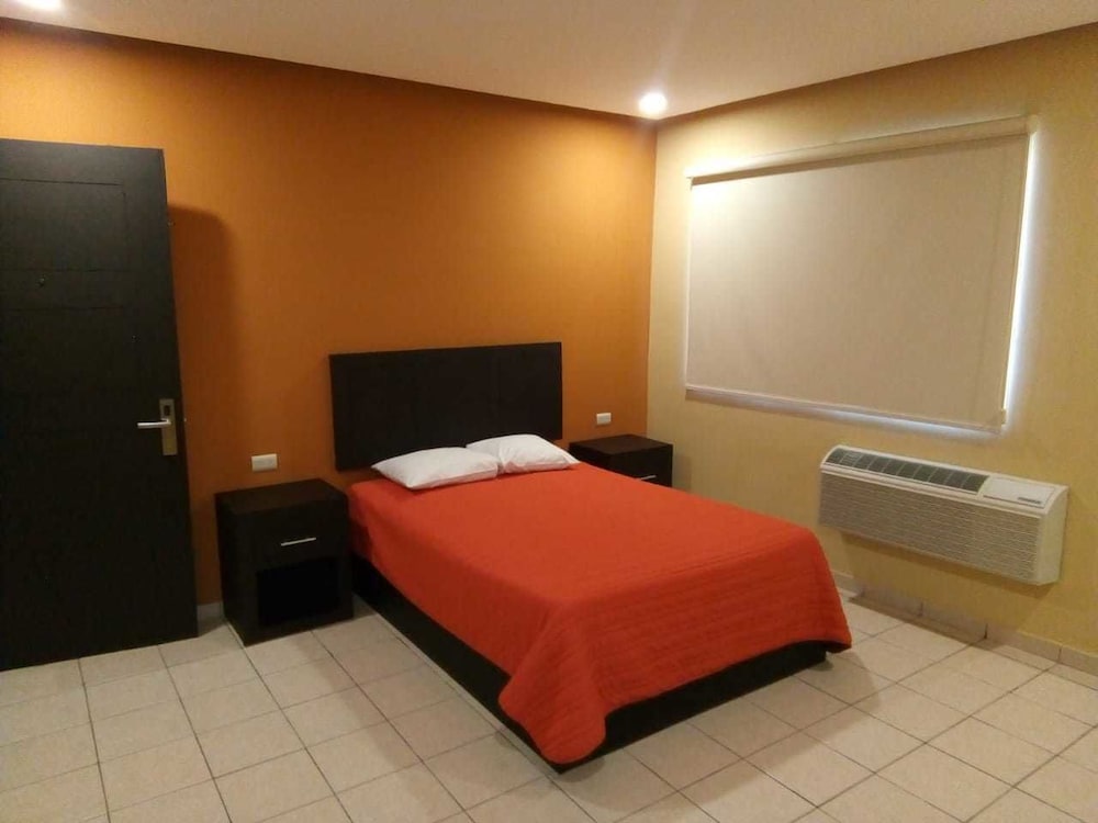 Standard Single Room, Non Smoking photo 1