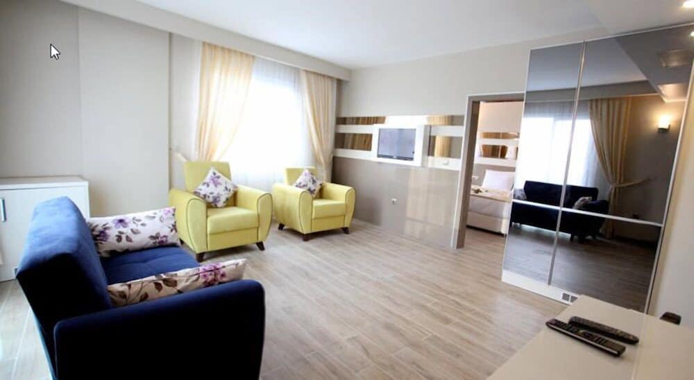 Suite photo 1
