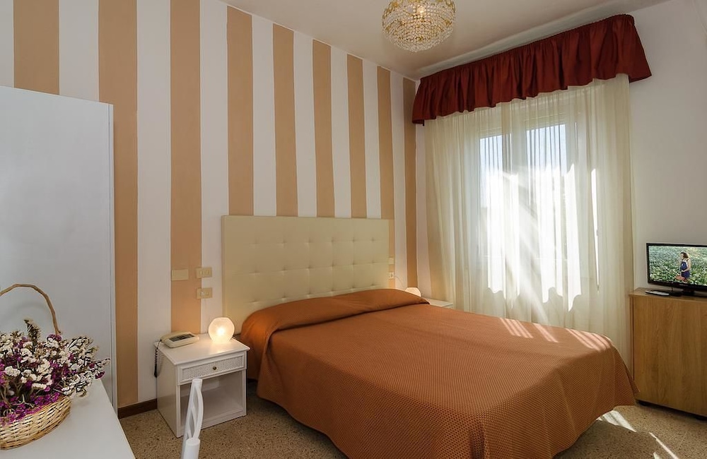 Double Room Single Use photo 1
