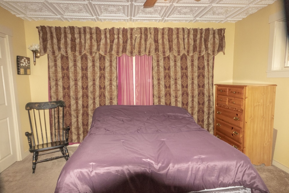 House, 6 Bedrooms, Non Smoking, Mountain View photo 1