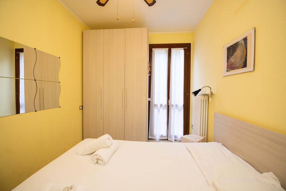 Family Apartment, 1 Bedroom (App. 04)