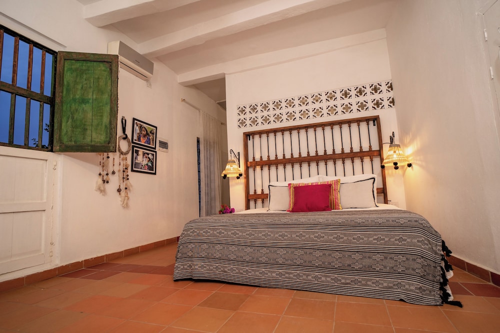 Deluxe Triple Room photo 3