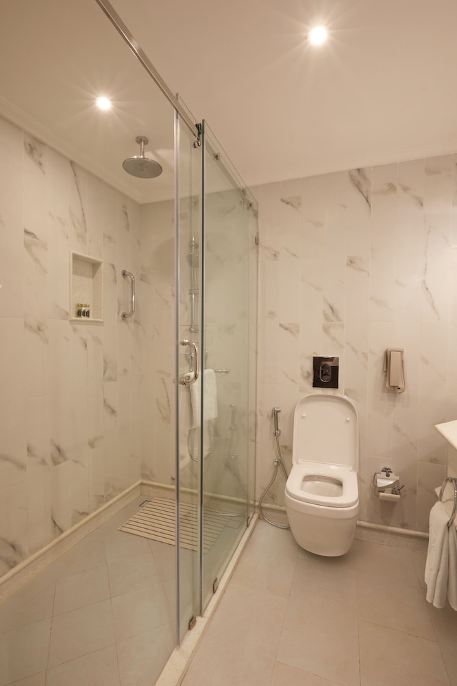 Luxury Room, 2 Twin Beds, Sea View - Photo 4