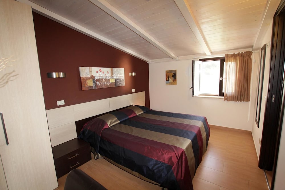 Standard Double Room photo 3