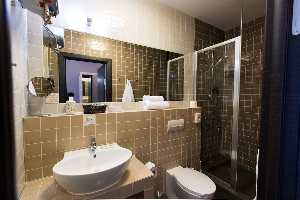 Comfort Single Room, Non Smoking, City View photo 3