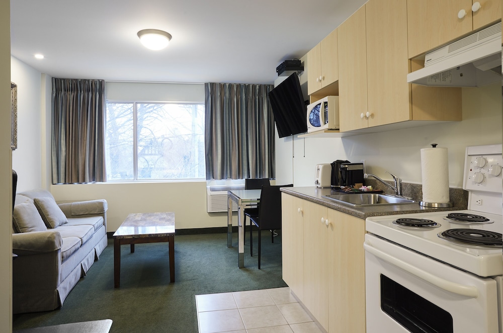 Mini Suite, 1 Queen Bed - Photo 2