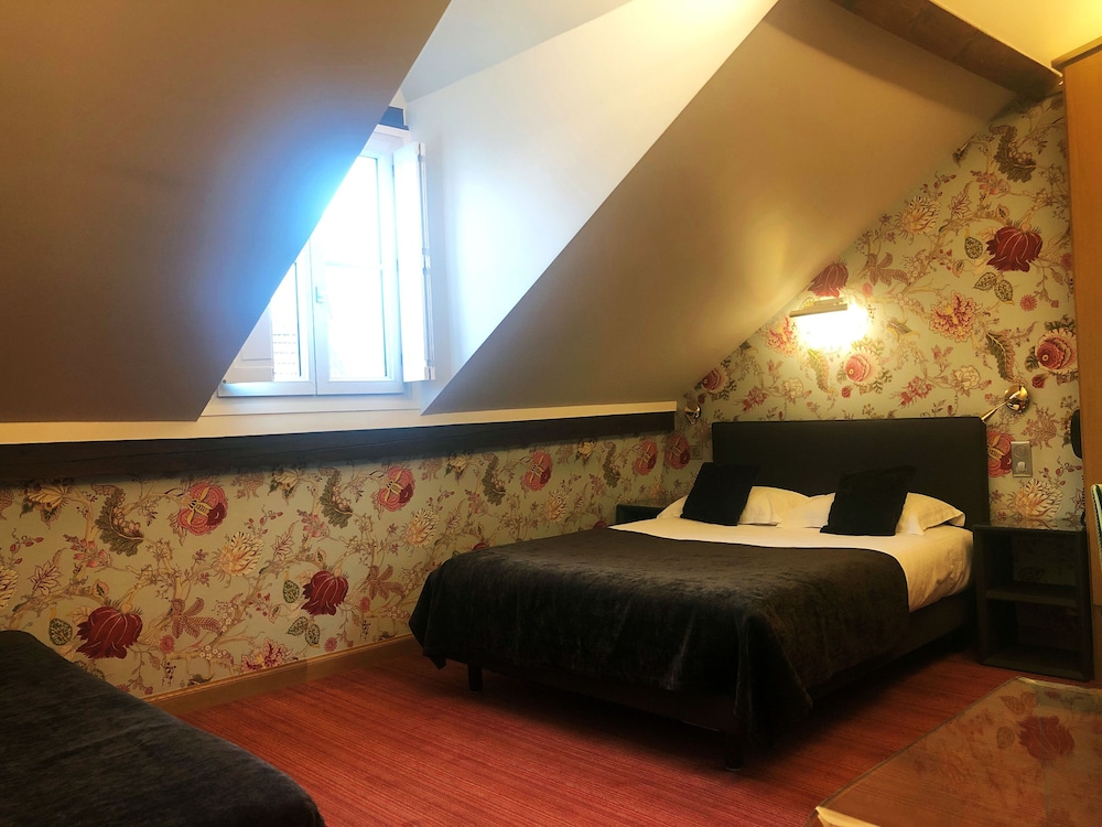 Family Room, 1 Bedroom
