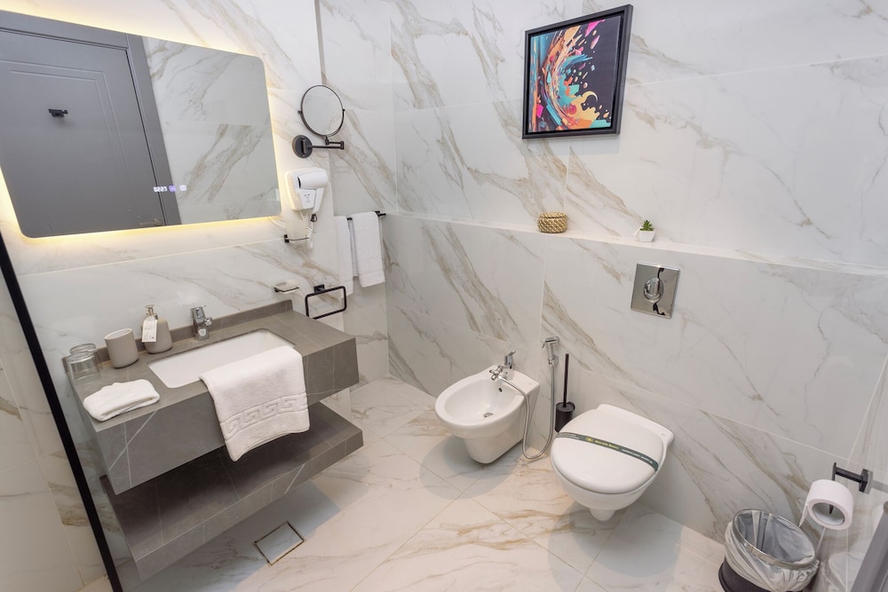 Basic Double Room