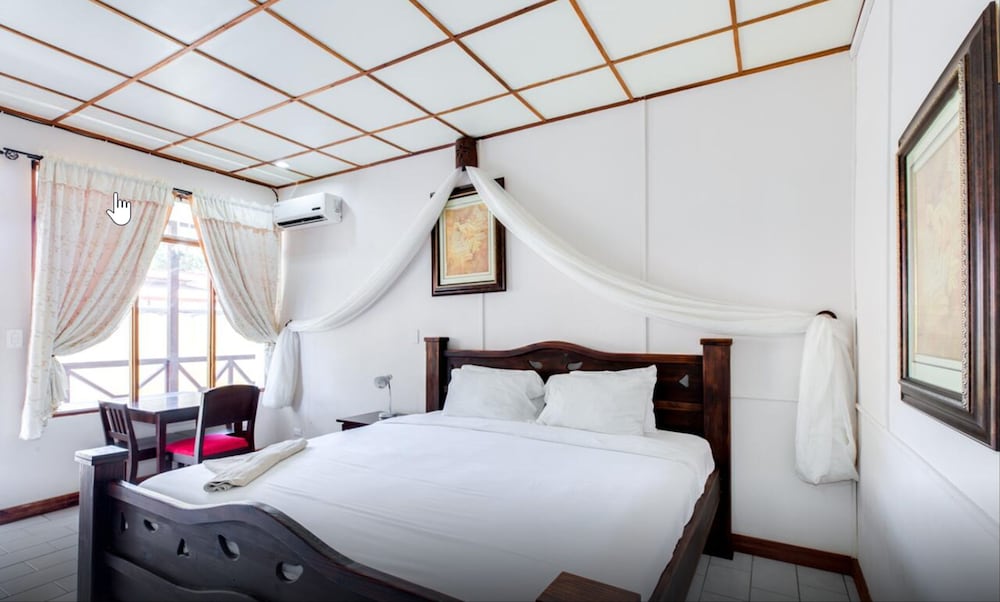Double Room, 1 King Bed photo 3
