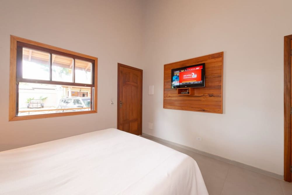 Deluxe Triple Room photo 2