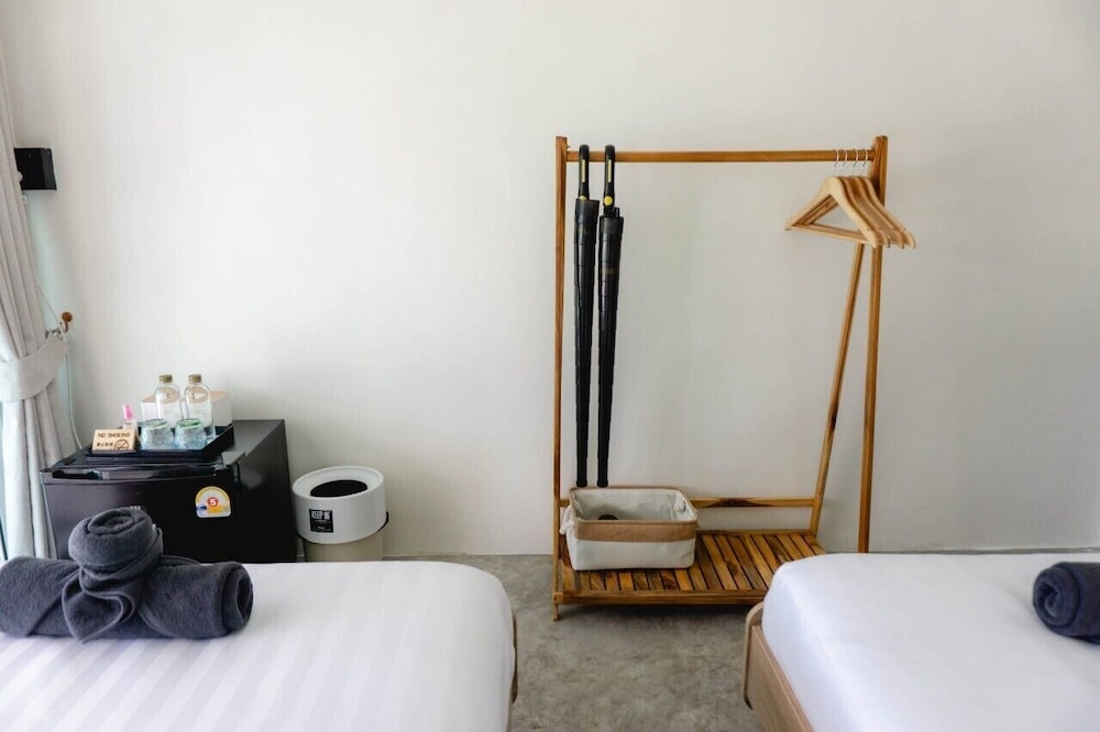 Deluxe Twin Room, Garden View photo 3