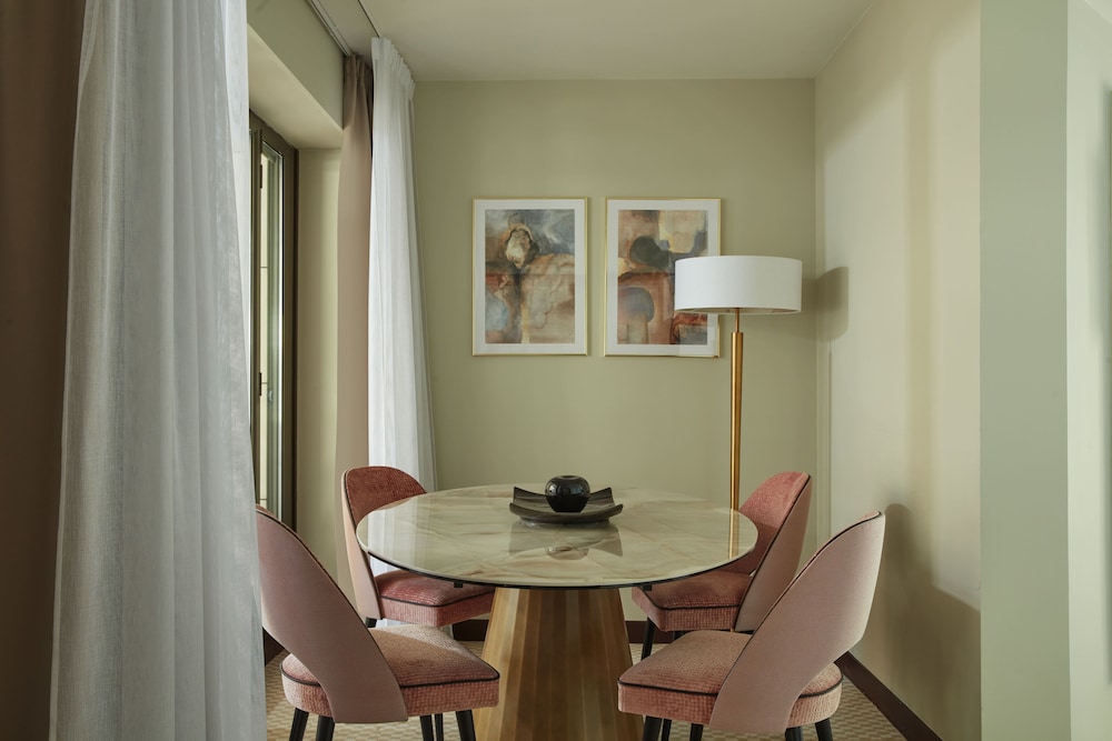 Suite, Sea View (Prestige) - Photo 3