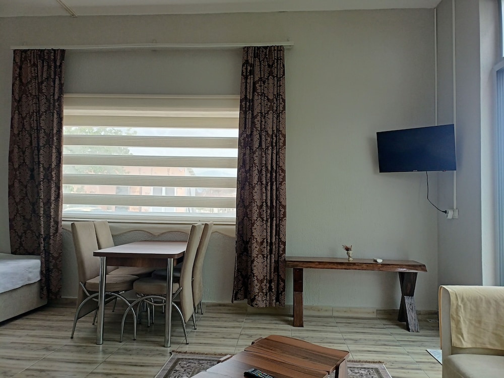 Classic Quadruple Room photo 2