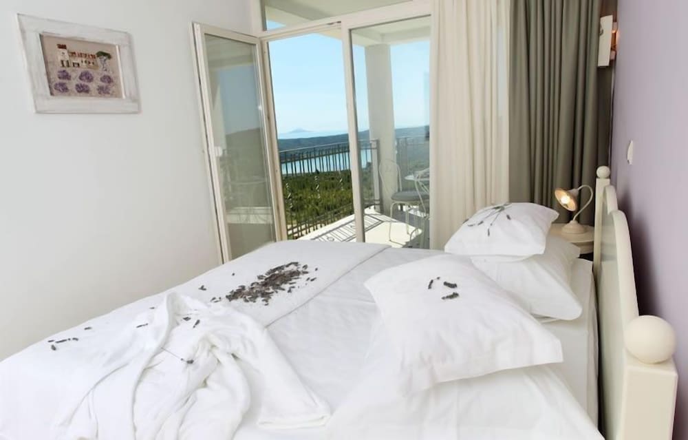 Comfort Double Room, 1 Double Bed, Balcony, Sea View - Photo 3