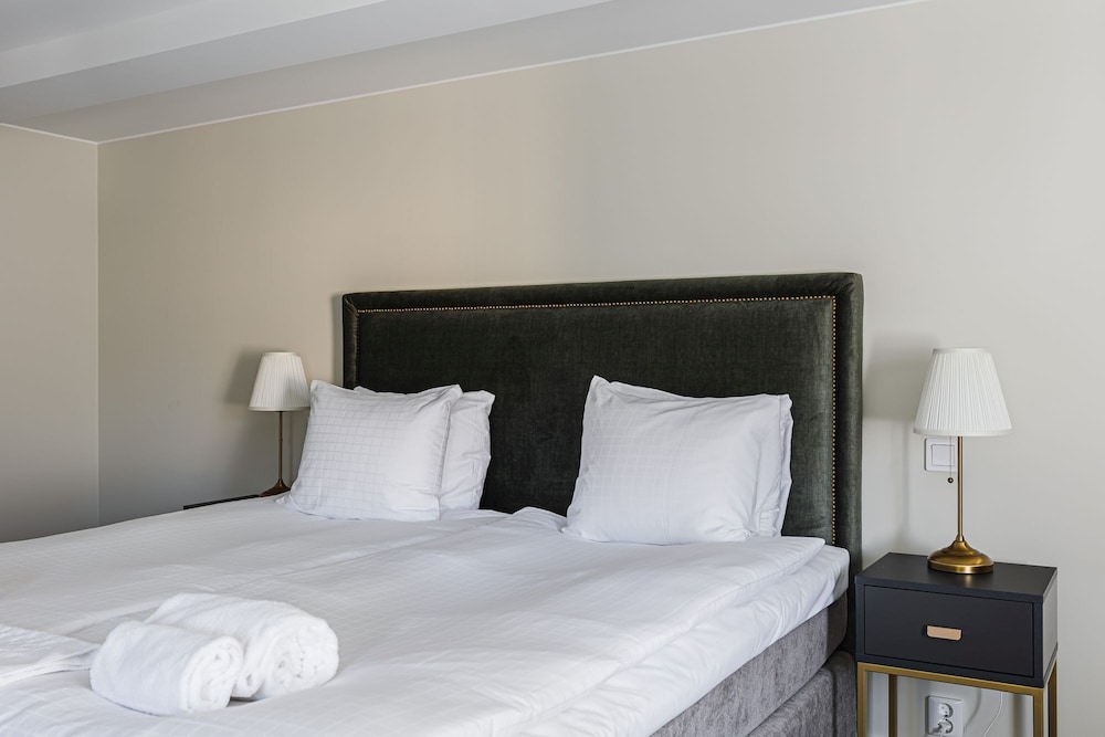 Two Room Deluxe Suite photo 2