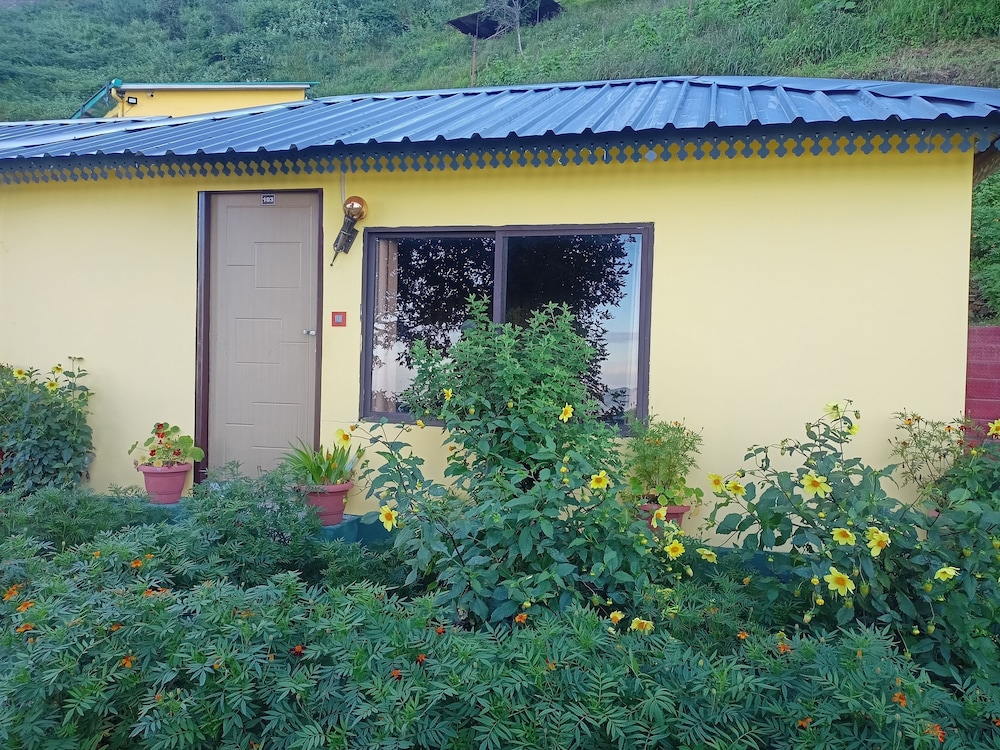 Deluxe Room, 1 Double Bed, Mountain View