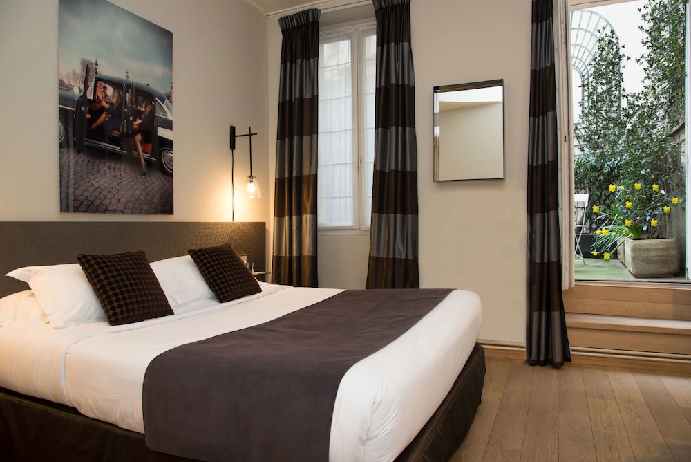 Superior Room, 1 Queen Bed, Terrace