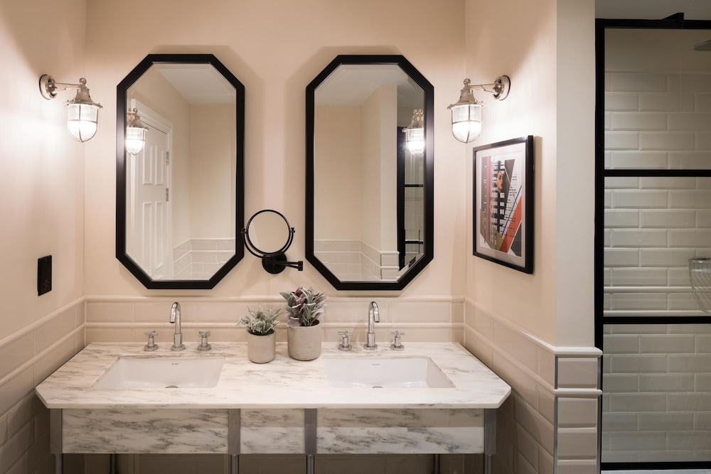 Grand Junior Suite - Photo 5