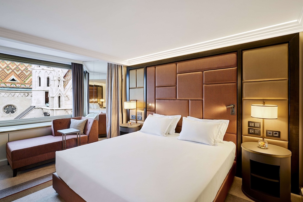 Suite, 1 King Bed, Non Smoking (Danube) - Photo 1