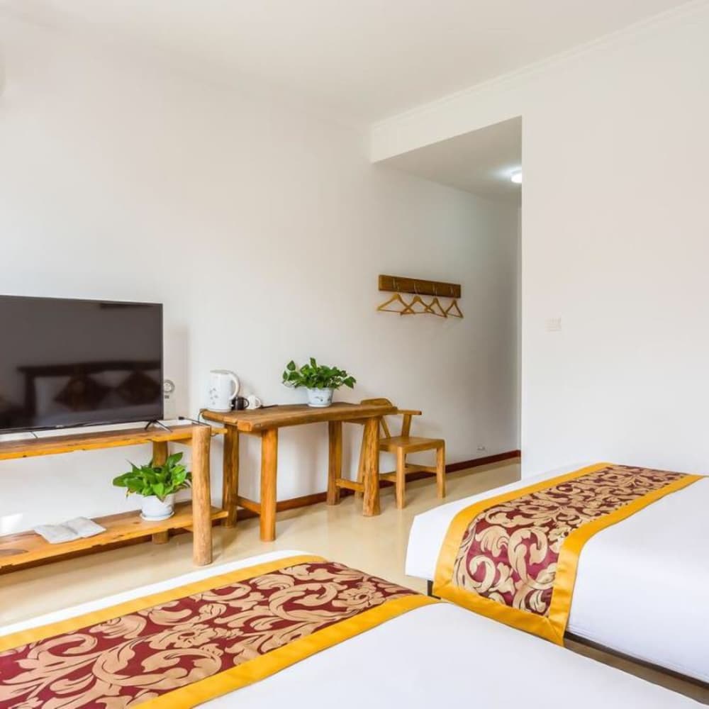 Signature Twin Room photo 2