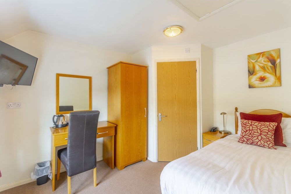 Cosy Single Room