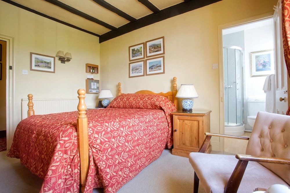 Standard Double Room - Photo 2