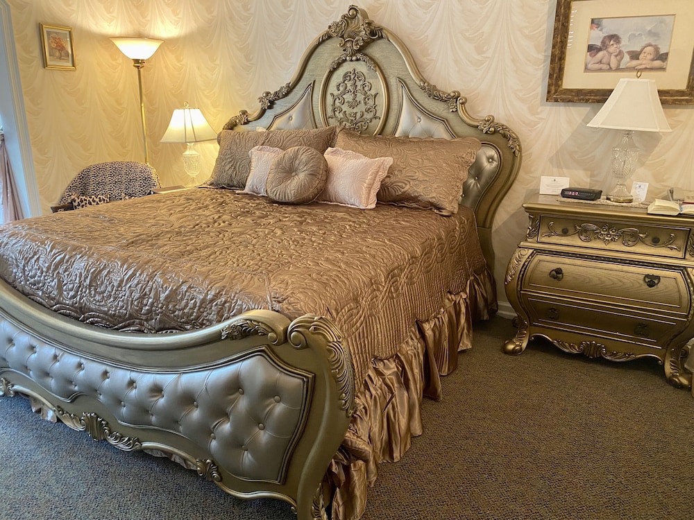 Chrystal Chamber photo 2