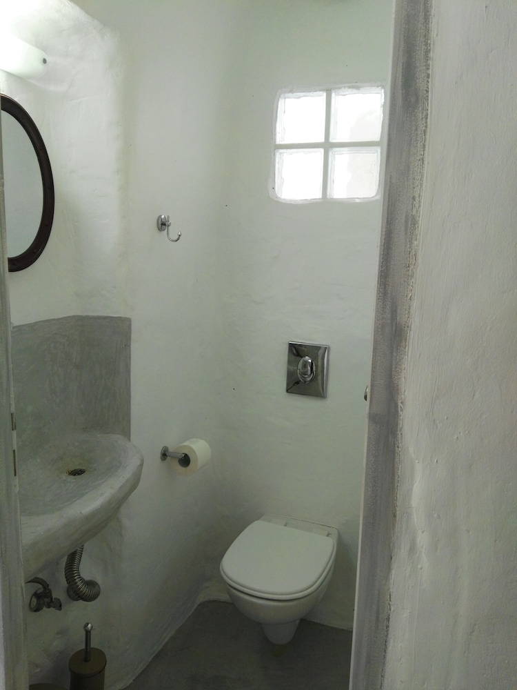 Traditional Quadruple Room (Cave) photo 3