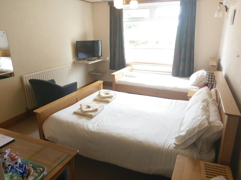 Standard Family Room (3 people)