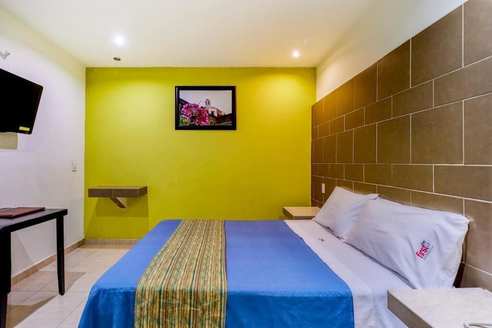 Junior Room, 1 Twin Bed