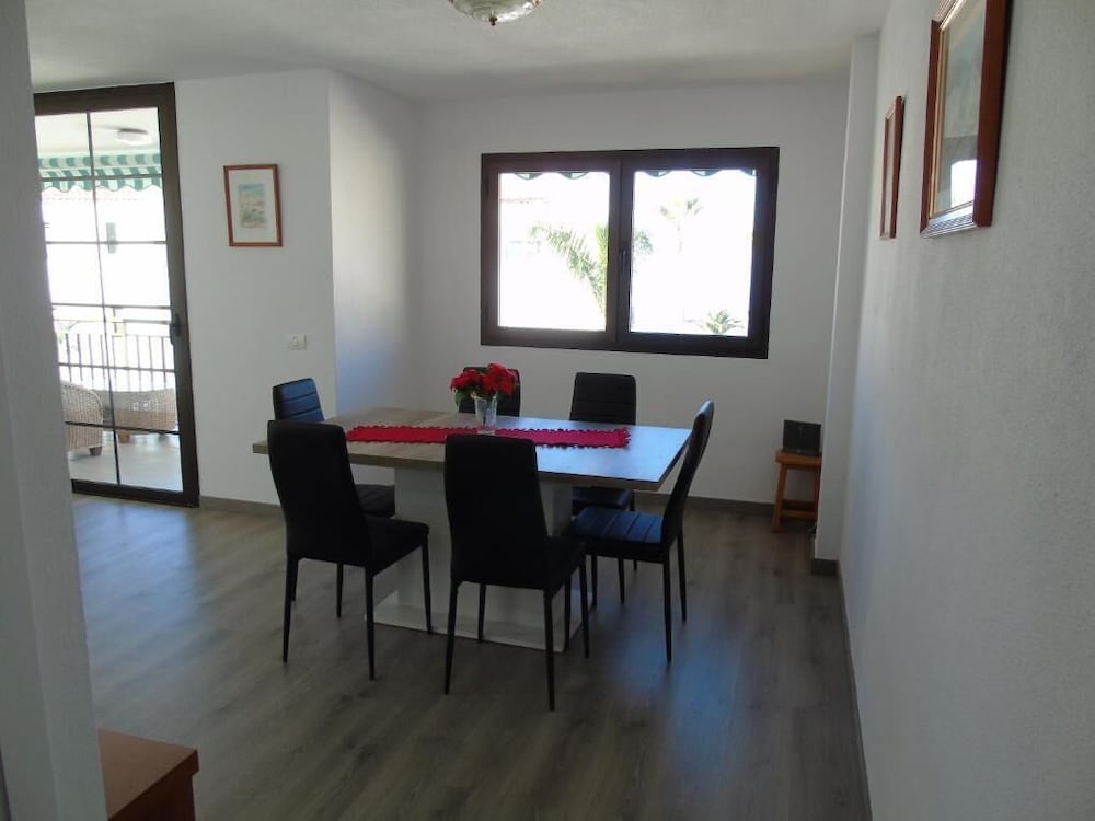 Family Apartment photo 3