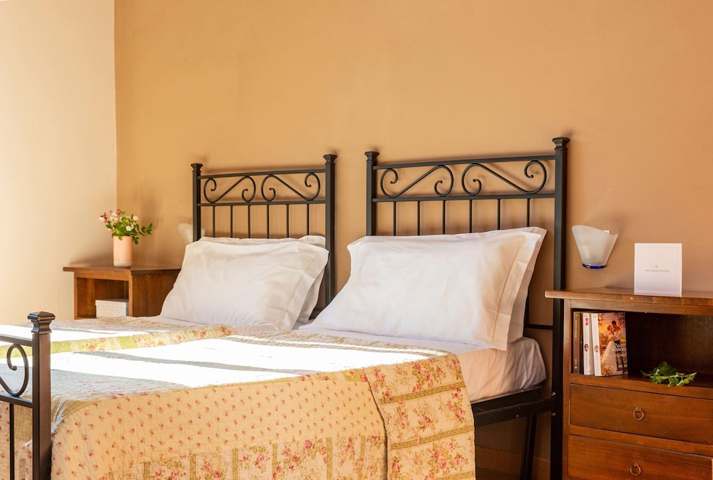 Basic Double Room - Photo 3