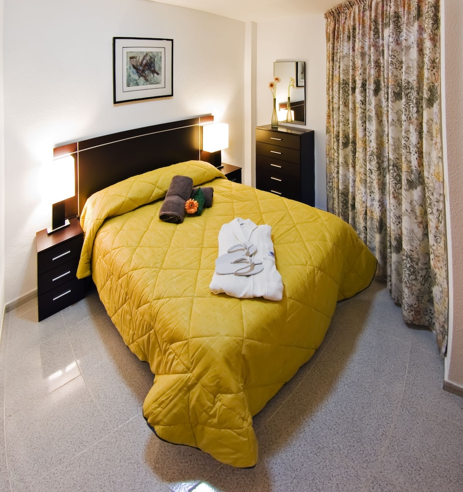 Apartment, 2 Bedrooms, Balcony photo 3