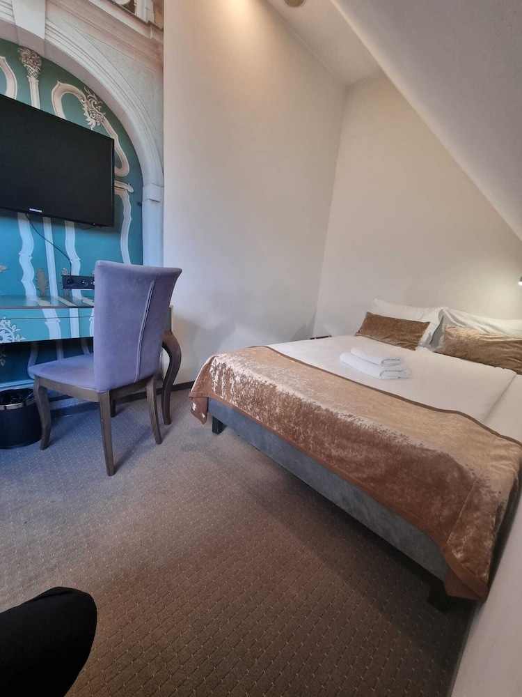 Comfort Single Room, 1 Double Bed photo 3