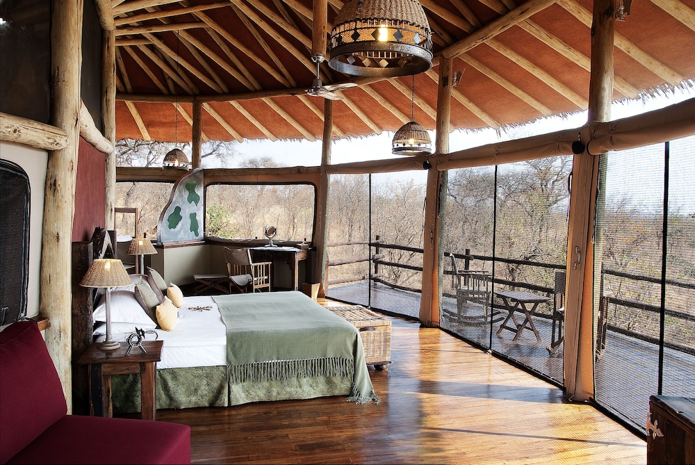 Comfort Tree House, Park View