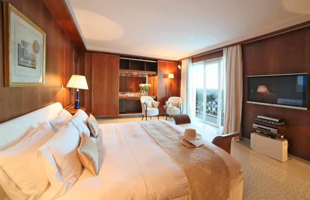Royal Suite photo 1