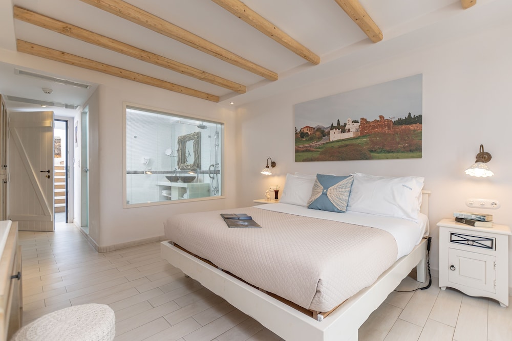Double Room - Photo 3