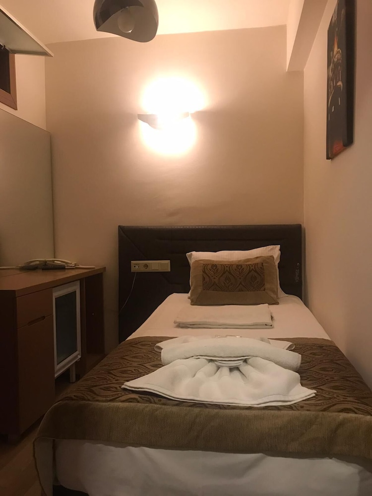 Standard Single Room photo 3
