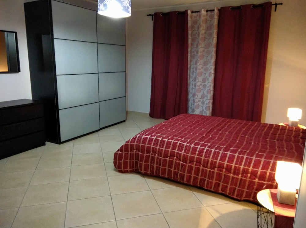 Deluxe Room, 1 Bedroom, Ensuite, Ocean View photo 2