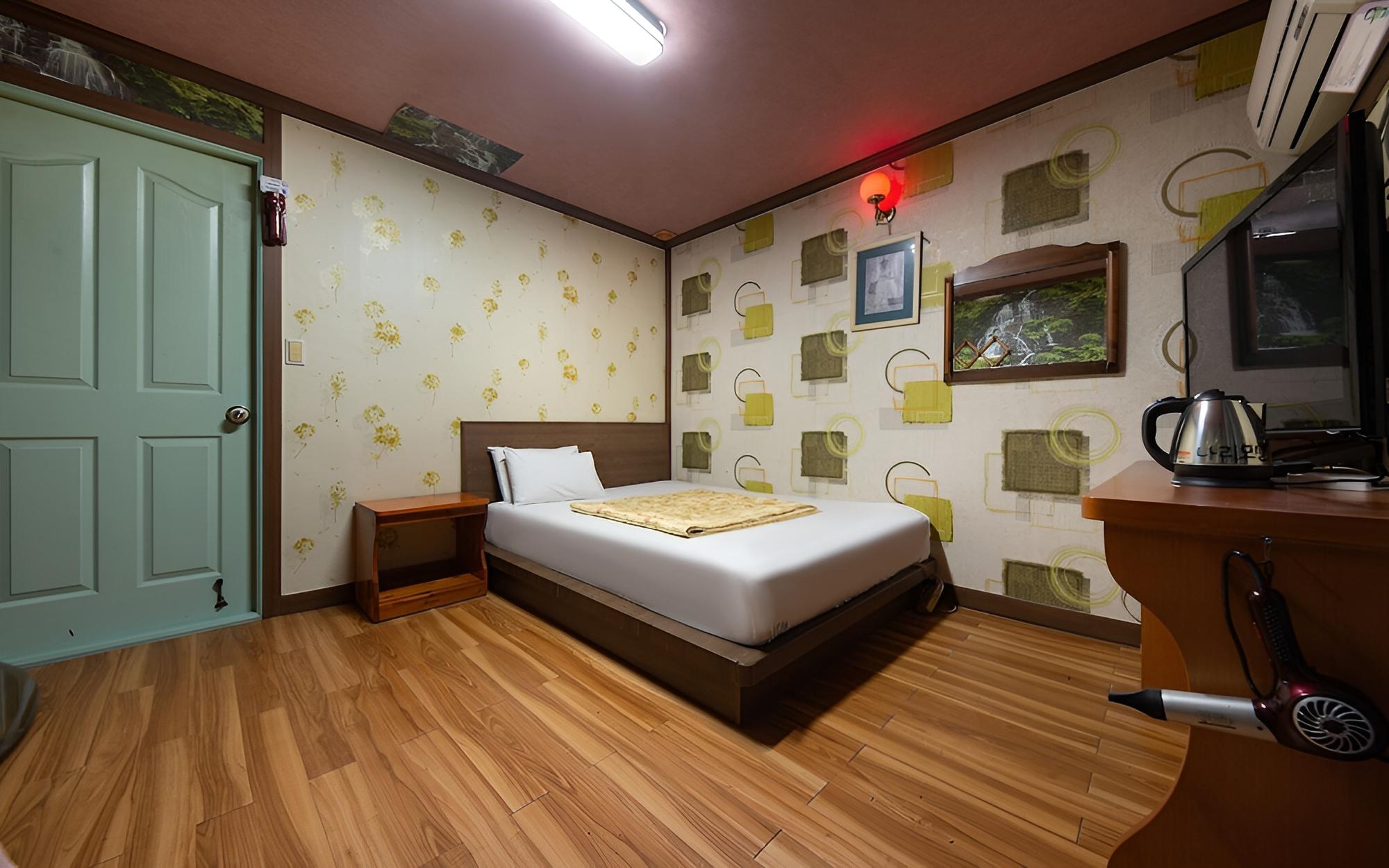 Room (General room (individual room)) photo 1