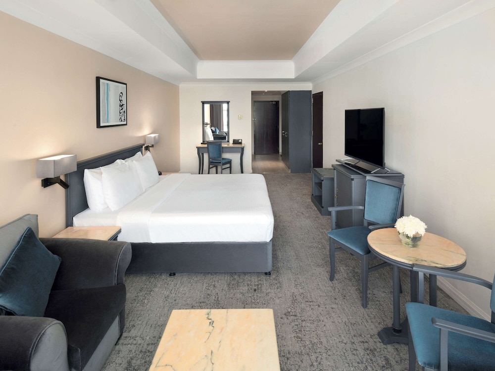 Superior Room, Multiple Beds (Partial Haram View) - Photo 4