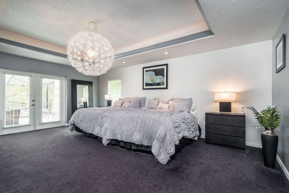 House, 4 Bedrooms photo 1