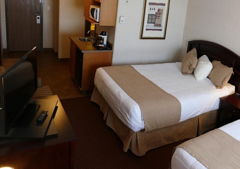 Standard Room, 2 Queen Beds, Refrigerator & Microwave