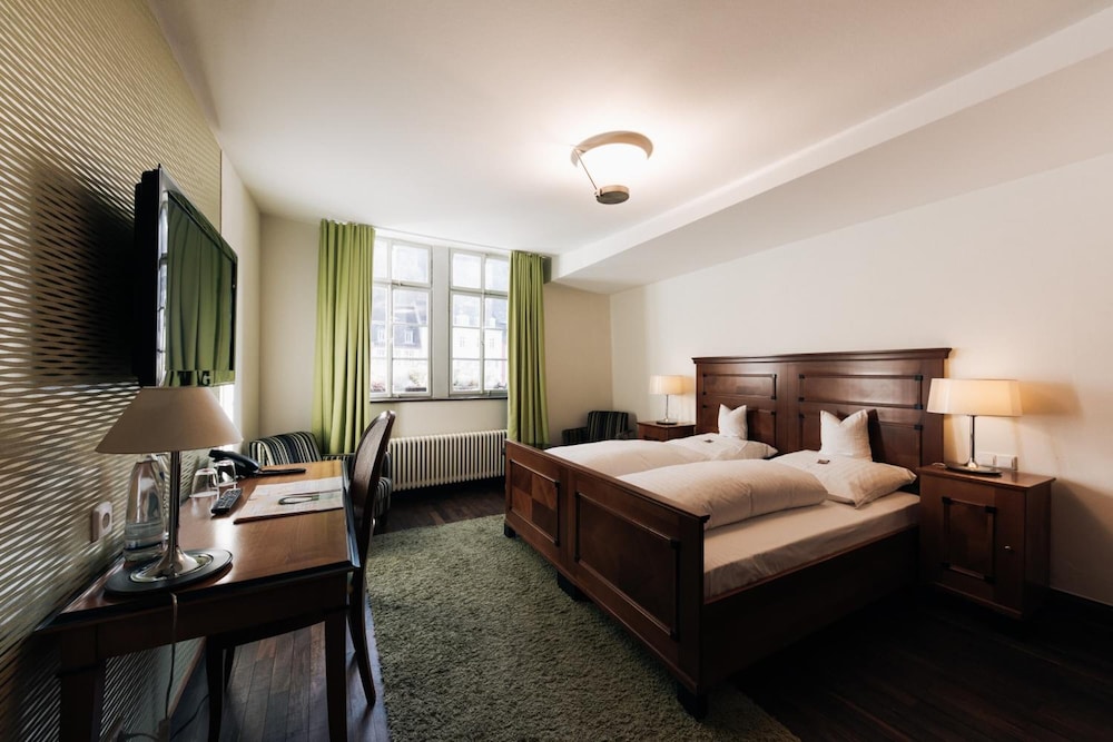 Superior Double or Twin Room, City View