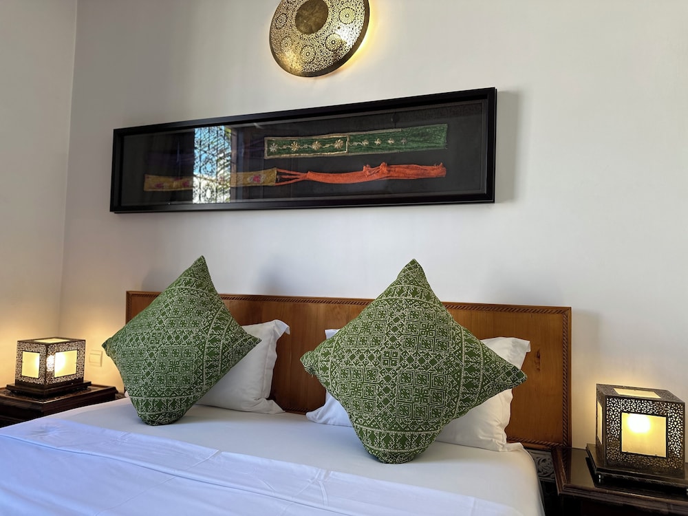 Standard Double or Twin Room photo 3