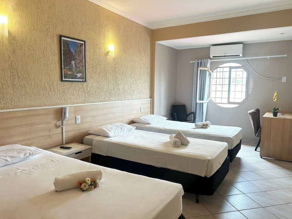 Quarto Triplo Twin photo 2