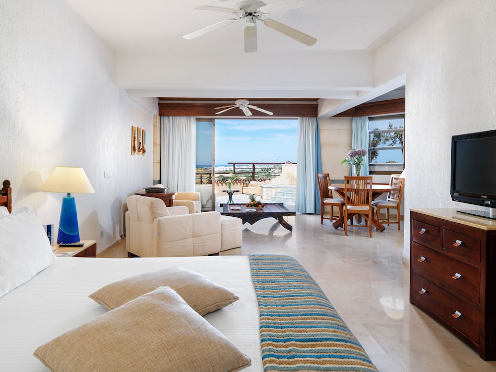 Superior Studio, Sea View - Photo 1