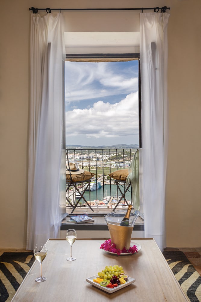 Suite, Balcony, Sea View
