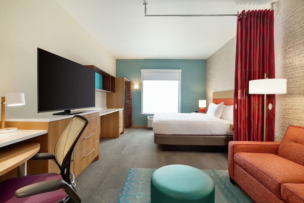 Studio, 1 King Bed, Accessible (Hearing) - Photo 3