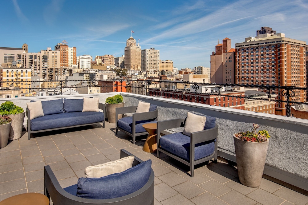 Suite, 1 Bedroom, Balcony
